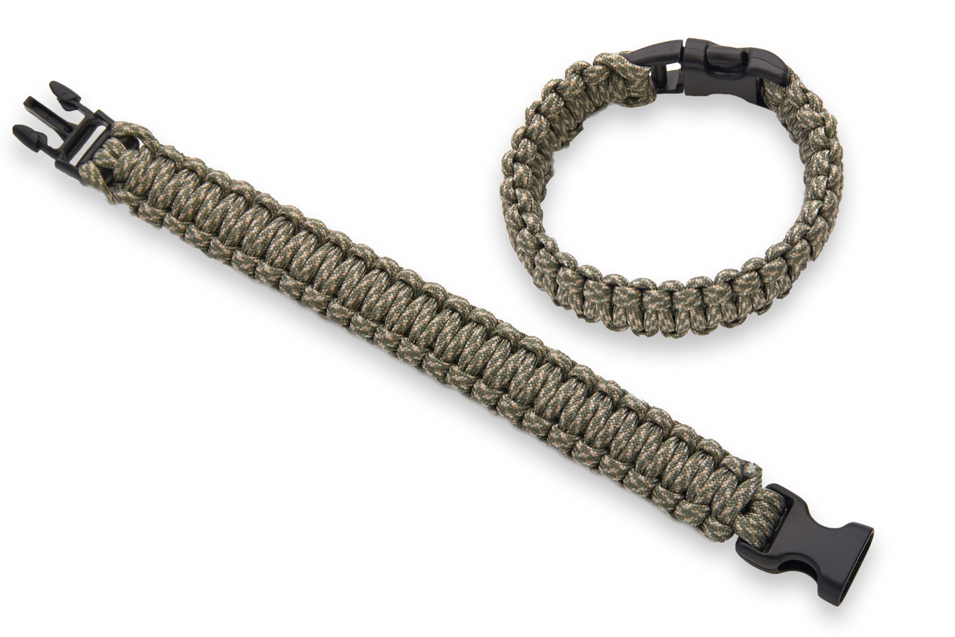 Paracord Survival Bracelet